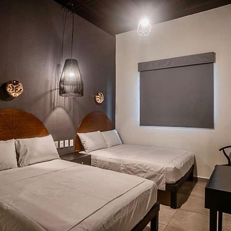 Hm Hotel Express Colima Exterior photo