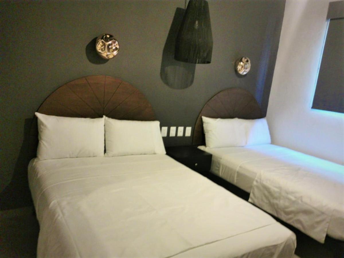 Hm Hotel Express Colima Exterior photo